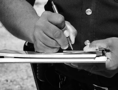 Never Pay a Bail Bondsman Before Paperwork is Signed – Here’s Why