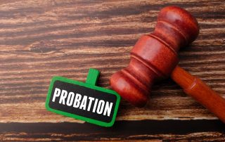 what is the difference between parole and probation